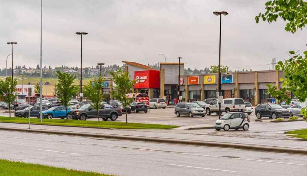 MLS® A2242725 - Unit #16 4810 40 Avenue SW in Glamorgan Calgary, Residential