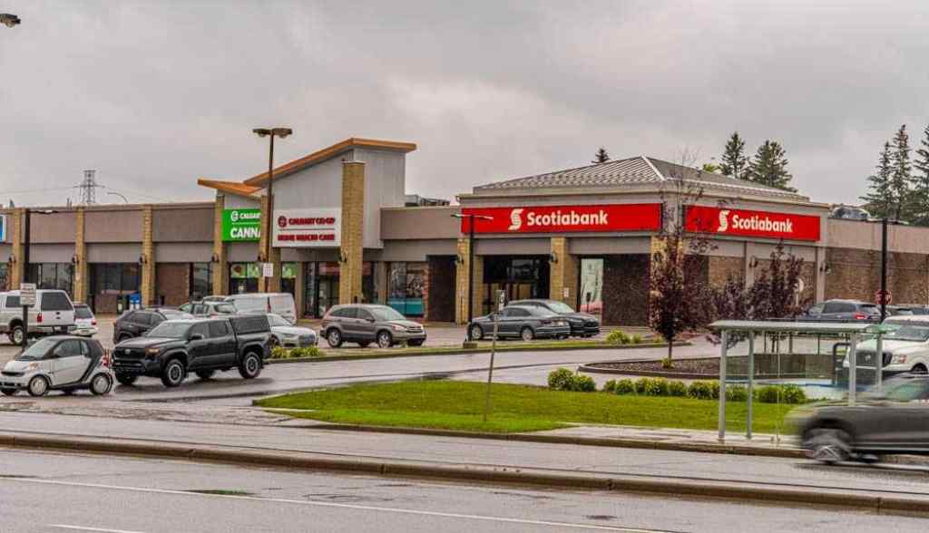 MLS® A2242725 - Unit #16 4810 40 Avenue SW in Glamorgan Calgary, Residential