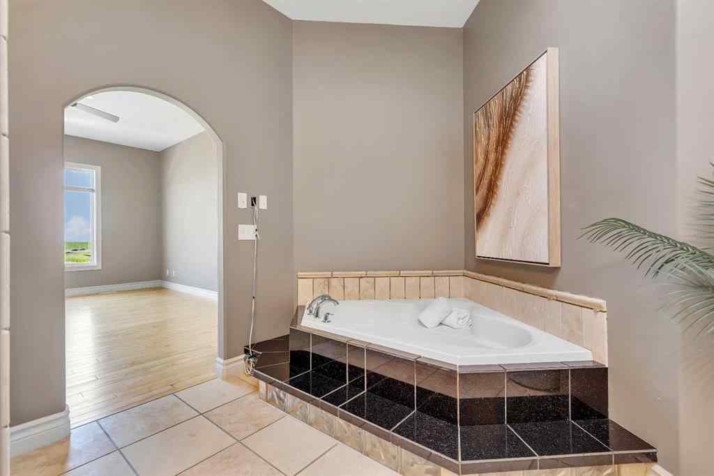 MLS® A2242731 - 226 Royal Birch View NW in Royal Oak Calgary, Residential