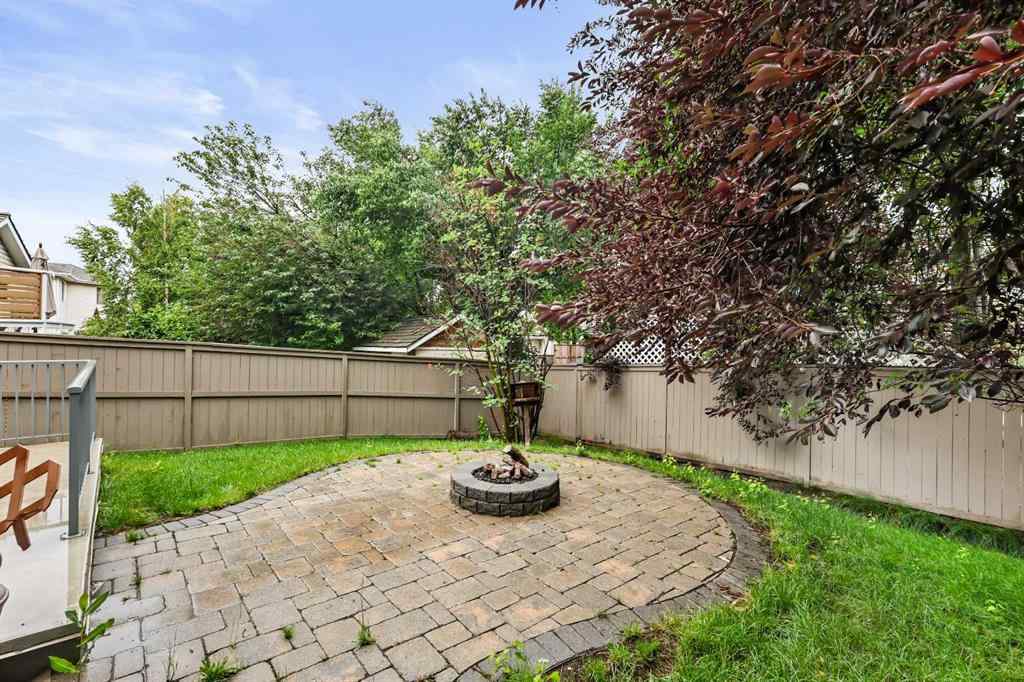 MLS® A2242735 - 7 Spring View SW in Springbank Hill Calgary, Residential