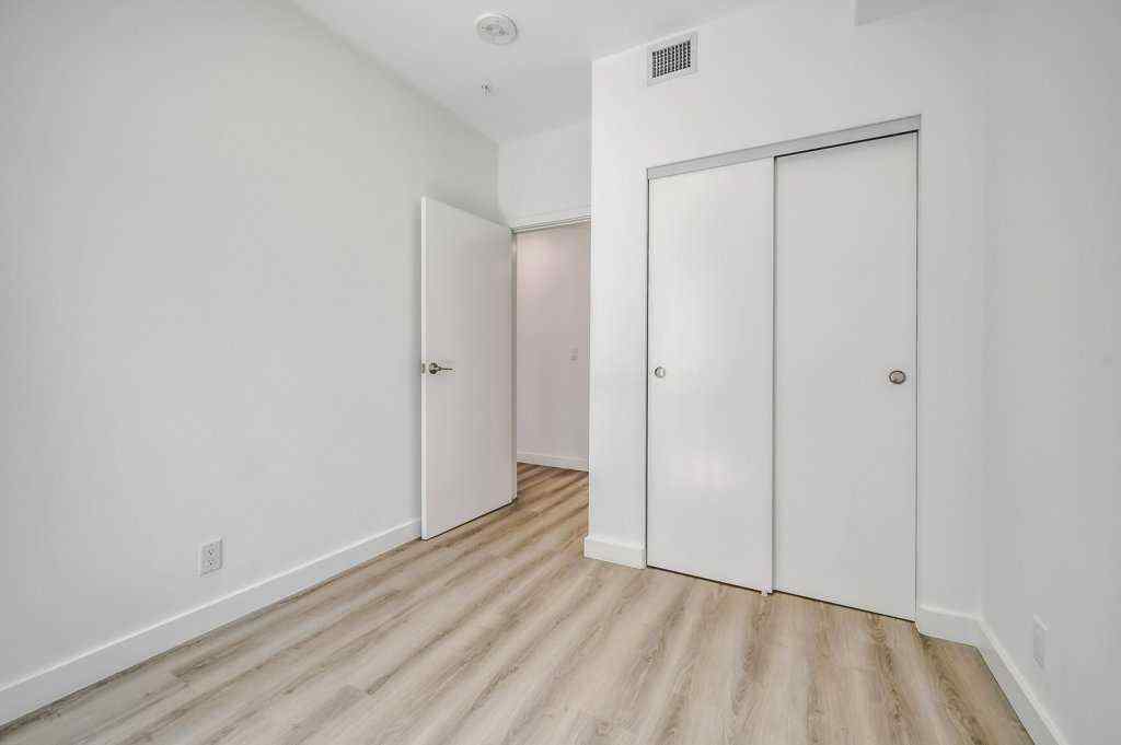MLS® A2242743 - Unit #111 455 1 Avenue NE in Crescent Heights Calgary, Residential