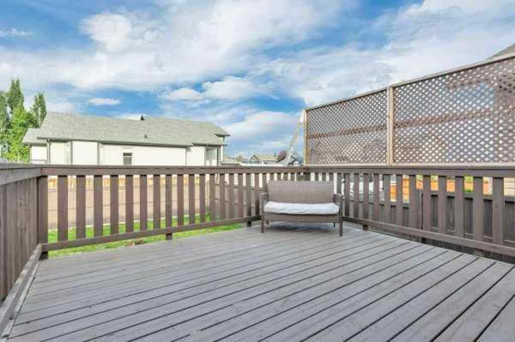 MLS® A2242751 - 13 Coleman Crescent   in Cottonwood Estates Blackfalds, Residential