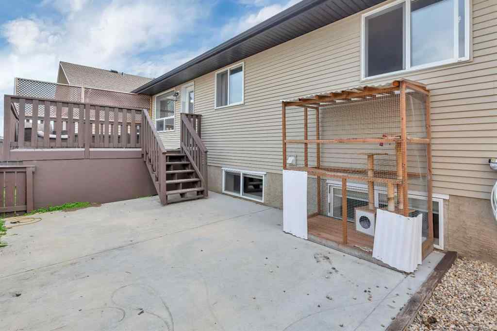 MLS® A2242751 - 13 Coleman Crescent   in Cottonwood Estates Blackfalds, Residential