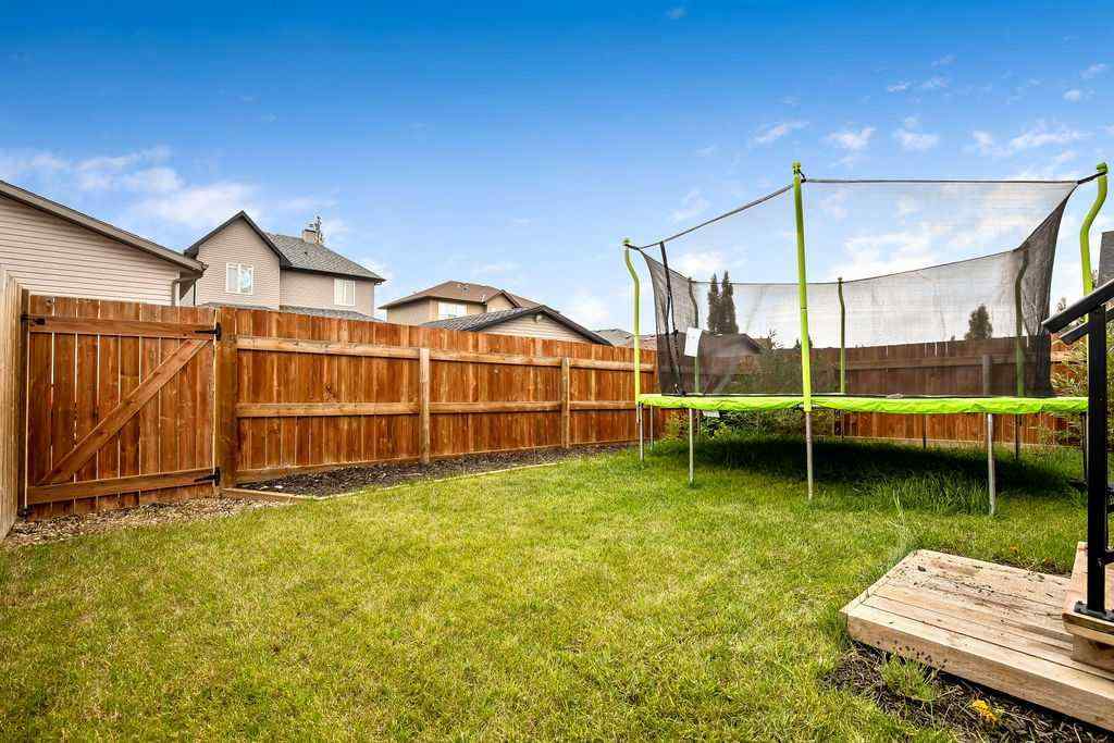 MLS® A2242768 - 1918 High Park Circle NW in Highwood Village High River, Residential