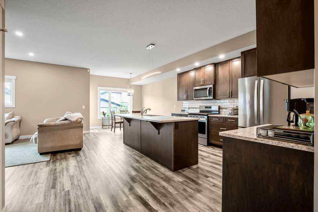 MLS® A2242768 - 1918 High Park Circle NW in Highwood Village High River, Residential
