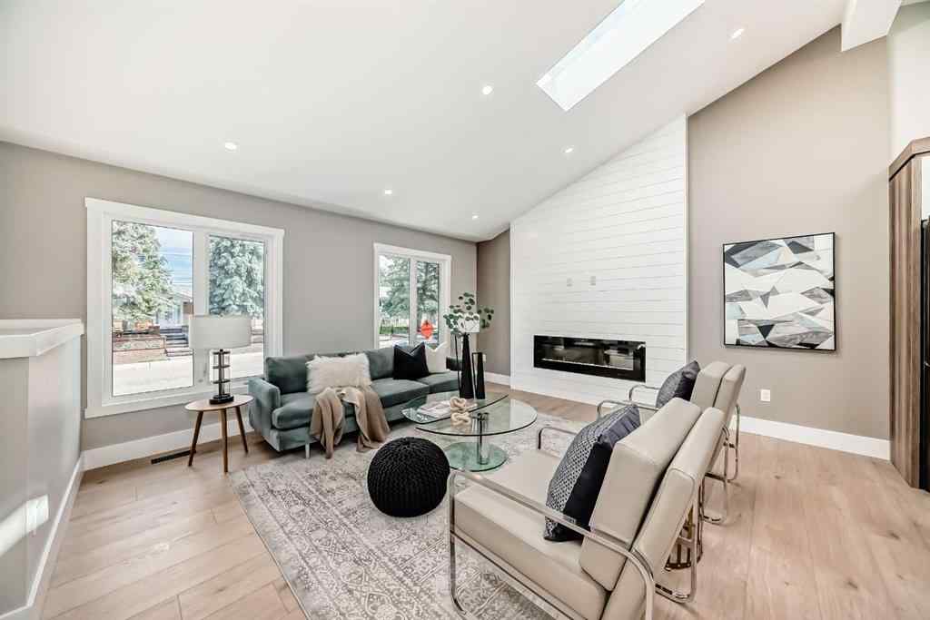 MLS® A2242780 - 927 120 Avenue SE in Lake Bonavista Calgary, Residential