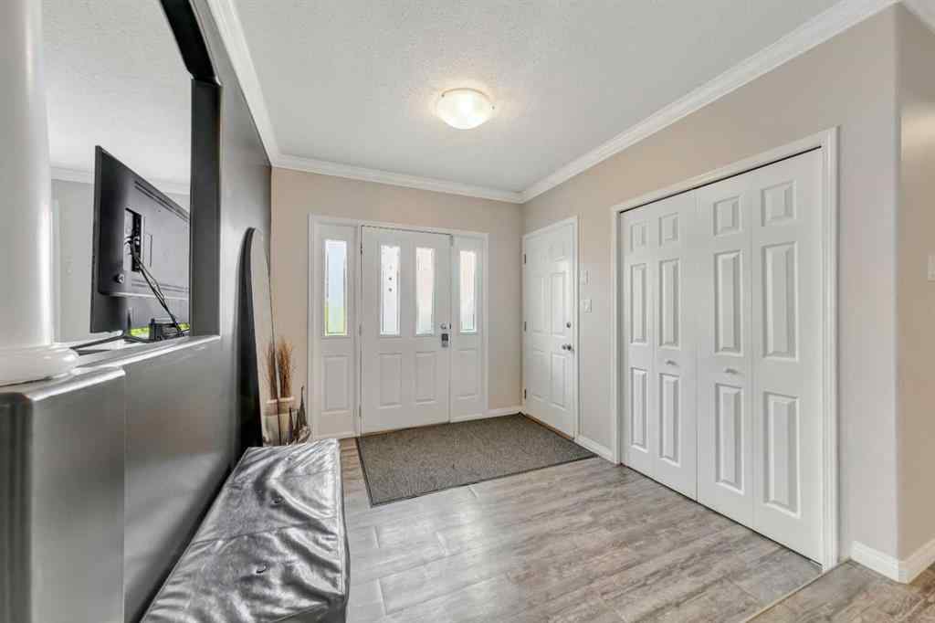 MLS® A2242783 - 5201 26 Street  in Steele Heights Lloydminster, Residential