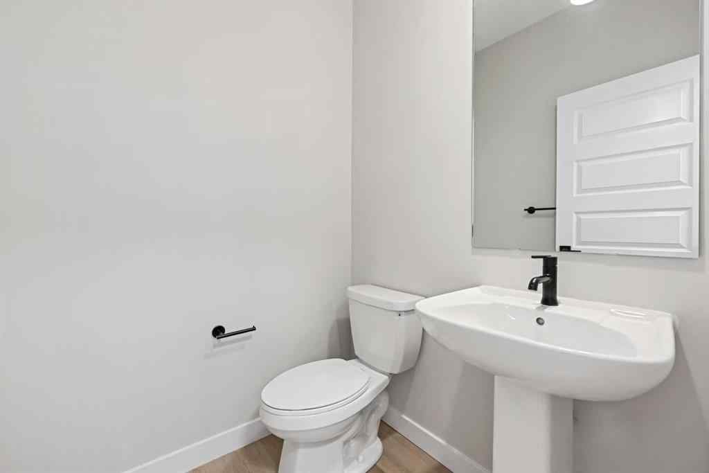 MLS® A2242797 - 2194 Bayview Drive SW in Bayview Airdrie, Residential