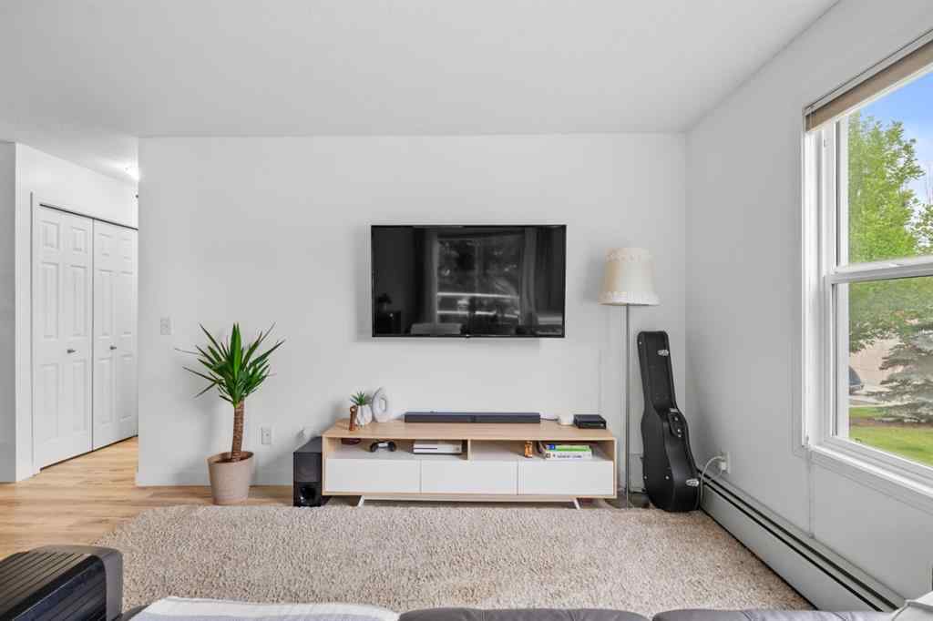 MLS® A2242800 - Unit #107 174 N Railway Street  in Heritage Okotoks Okotoks, Residential