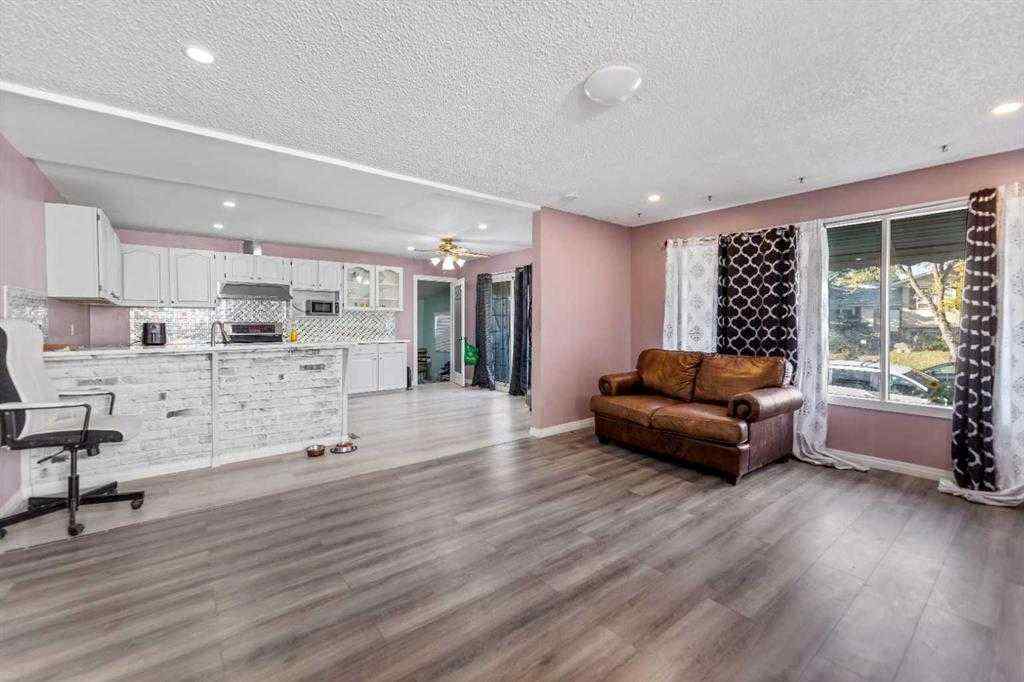 MLS® A2242804 - 632 55 Street SE in Penbrooke Meadows Calgary, Residential