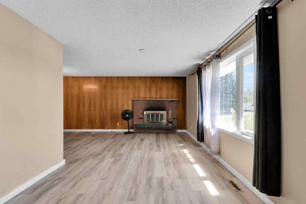 MLS® A2242806 - 5439 Dalrymple Crescent NW in Dalhousie Calgary, Residential
