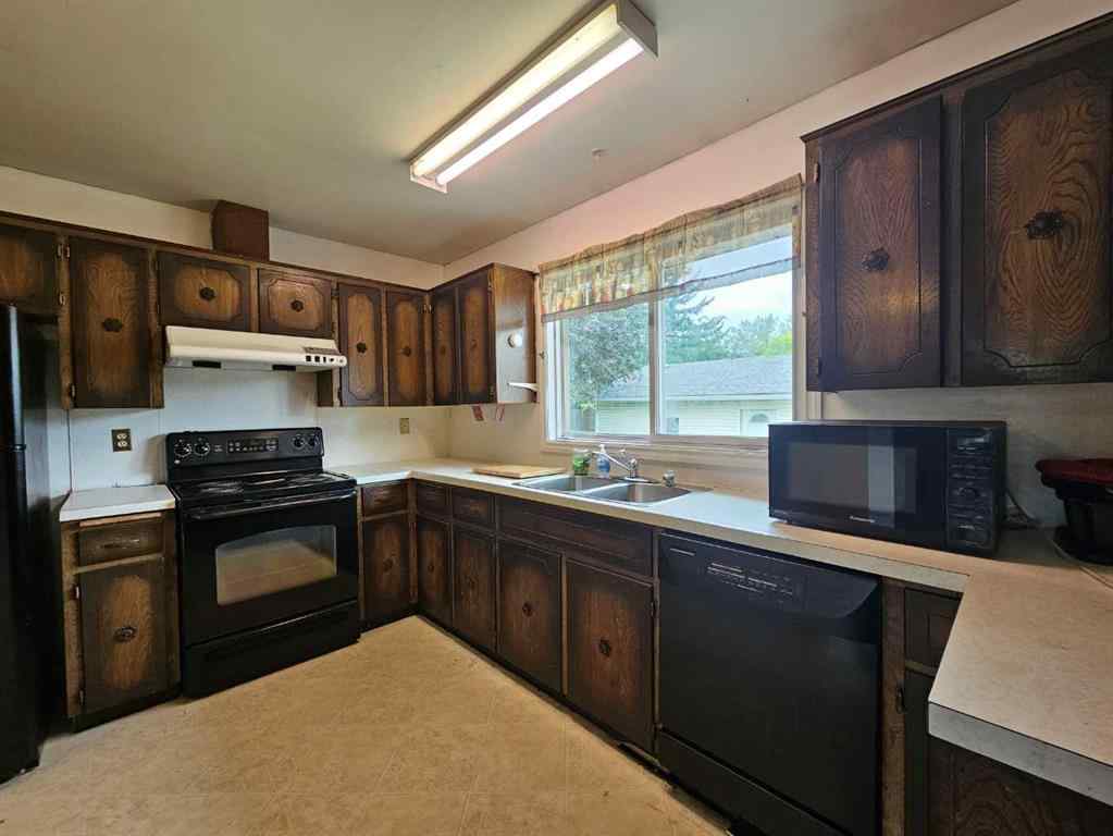 MLS® A2242806 - 5439 Dalrymple Crescent NW in Dalhousie Calgary, Residential