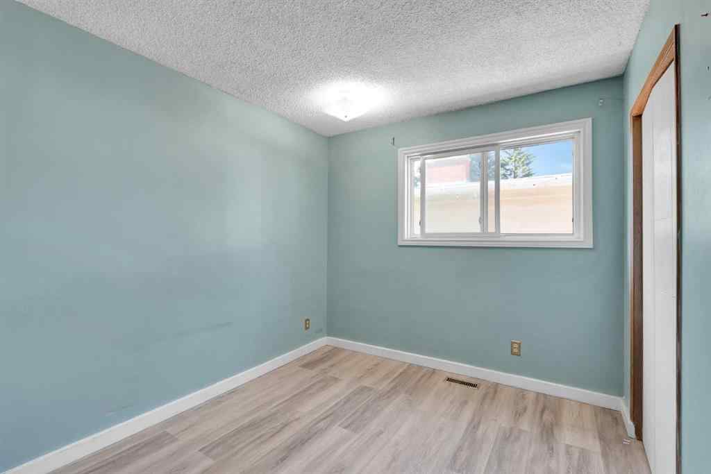 MLS® A2242806 - 5439 Dalrymple Crescent NW in Dalhousie Calgary, Residential
