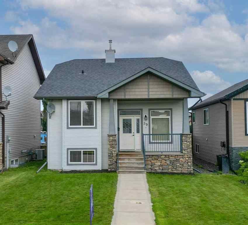 MLS® A2242808 - 39 Reynolds Road  in Ryders Ridge Sylvan Lake, Residential