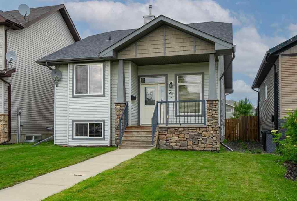 MLS® A2242808 - 39 Reynolds Road  in Ryders Ridge Sylvan Lake, Residential