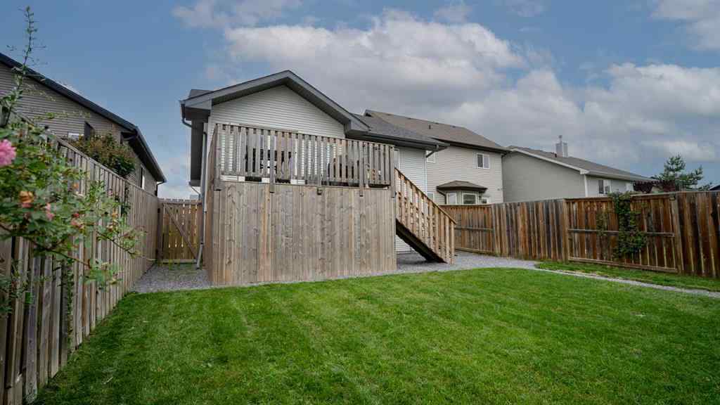 MLS® A2242808 - 39 Reynolds Road  in Ryders Ridge Sylvan Lake, Residential