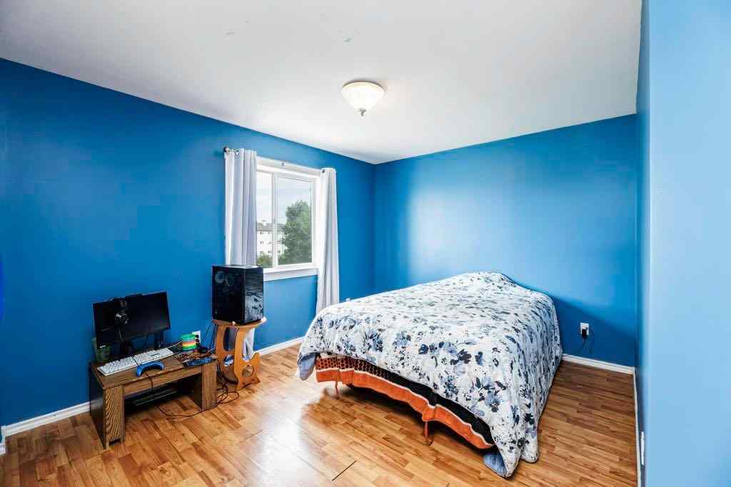 MLS® A2242834 - 4922 COLLEGE Avenue  in College Heights Lacombe, Residential