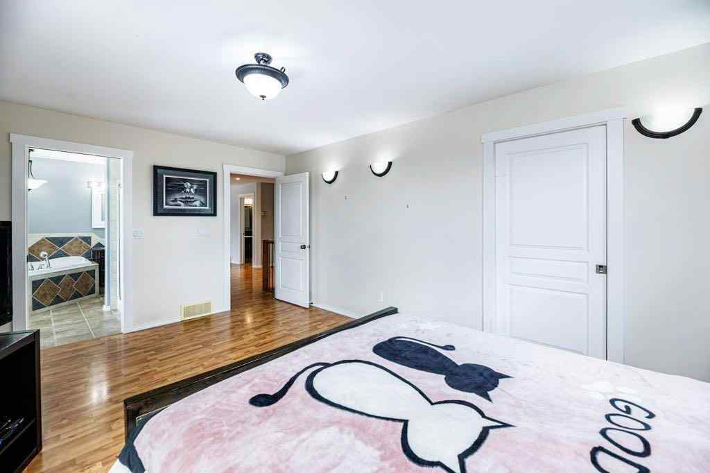 MLS® A2242834 - 4922 COLLEGE Avenue  in College Heights Lacombe, Residential