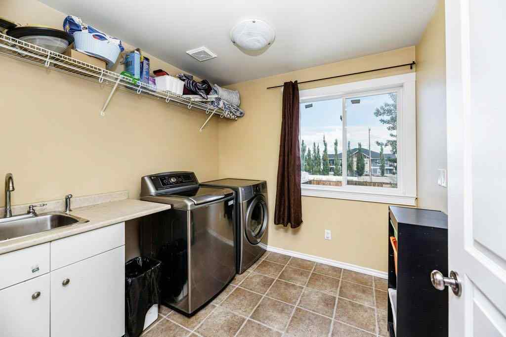 MLS® A2242834 - 4922 COLLEGE Avenue  in College Heights Lacombe, Residential