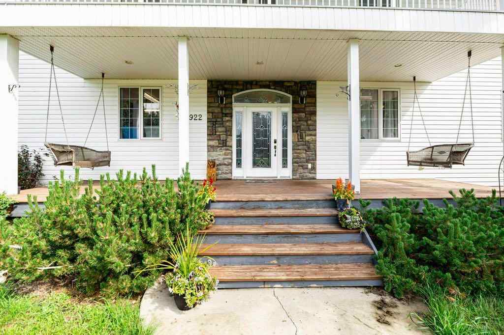 MLS® A2242834 - 4922 COLLEGE Avenue  in College Heights Lacombe, Residential