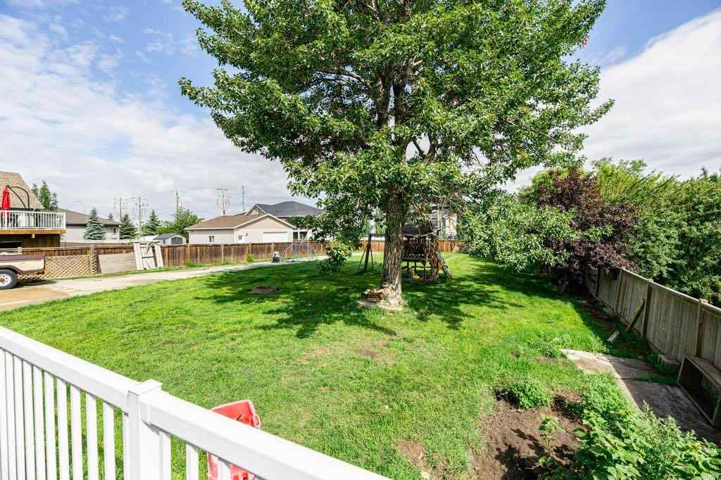 MLS® A2242834 - 4922 COLLEGE Avenue  in College Heights Lacombe, Residential