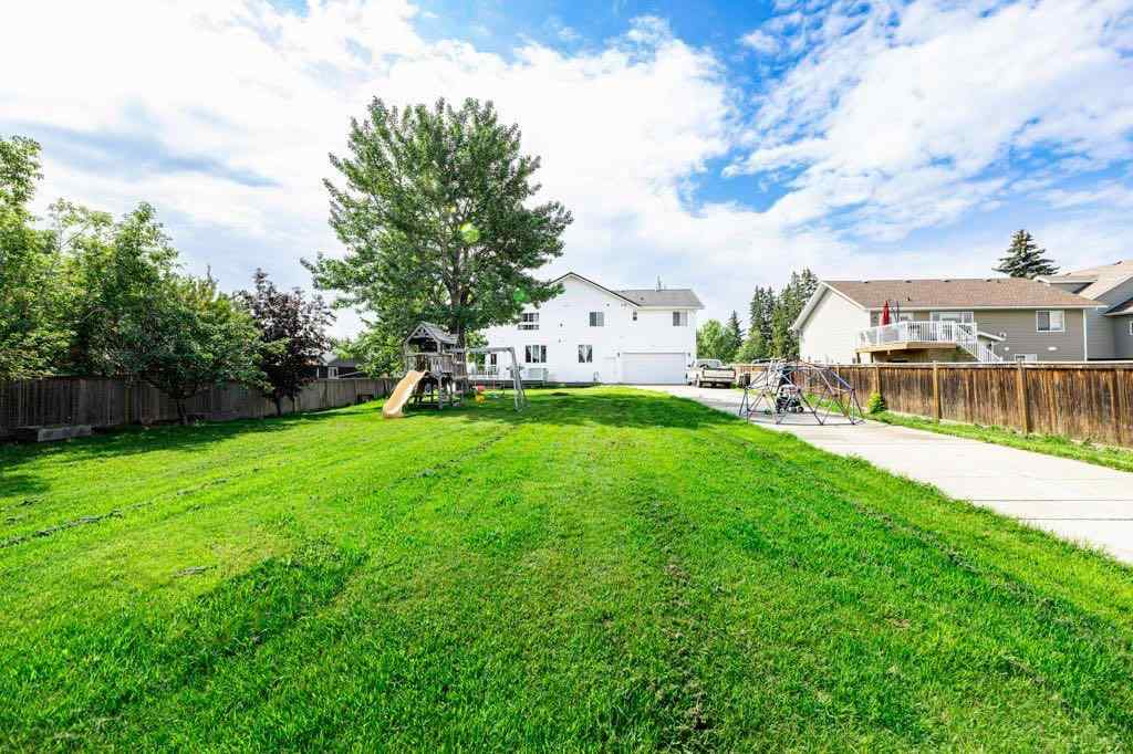 MLS® A2242834 - 4922 COLLEGE Avenue  in College Heights Lacombe, Residential