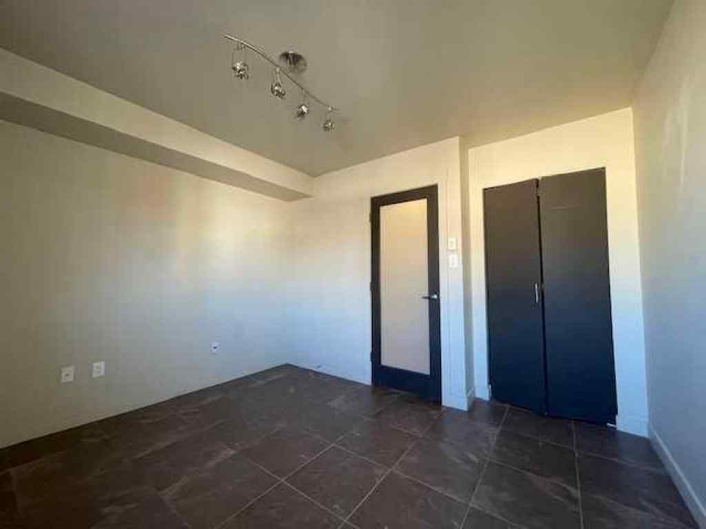 MLS® A2242839 - Unit #34 1230 Cameron Avenue SW in Lower Mount Royal Calgary, Residential