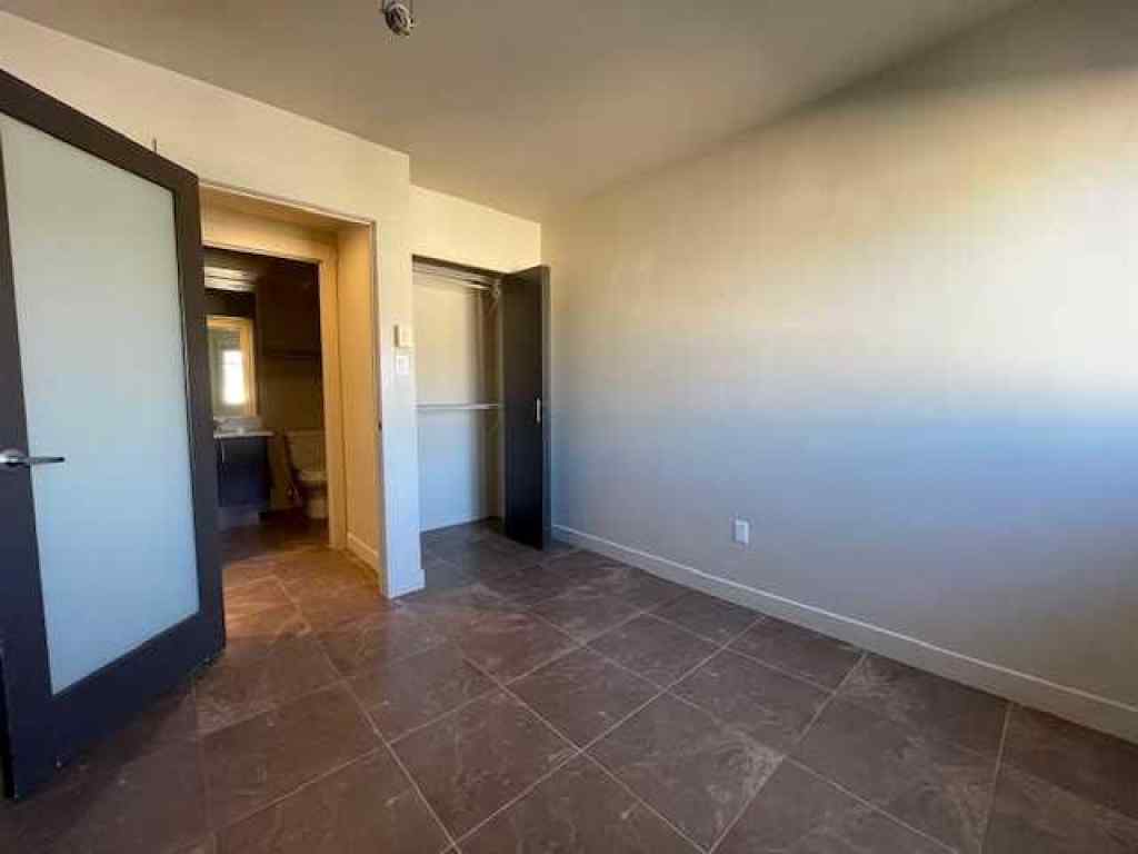MLS® A2242839 - Unit #34 1230 Cameron Avenue SW in Lower Mount Royal Calgary, Residential