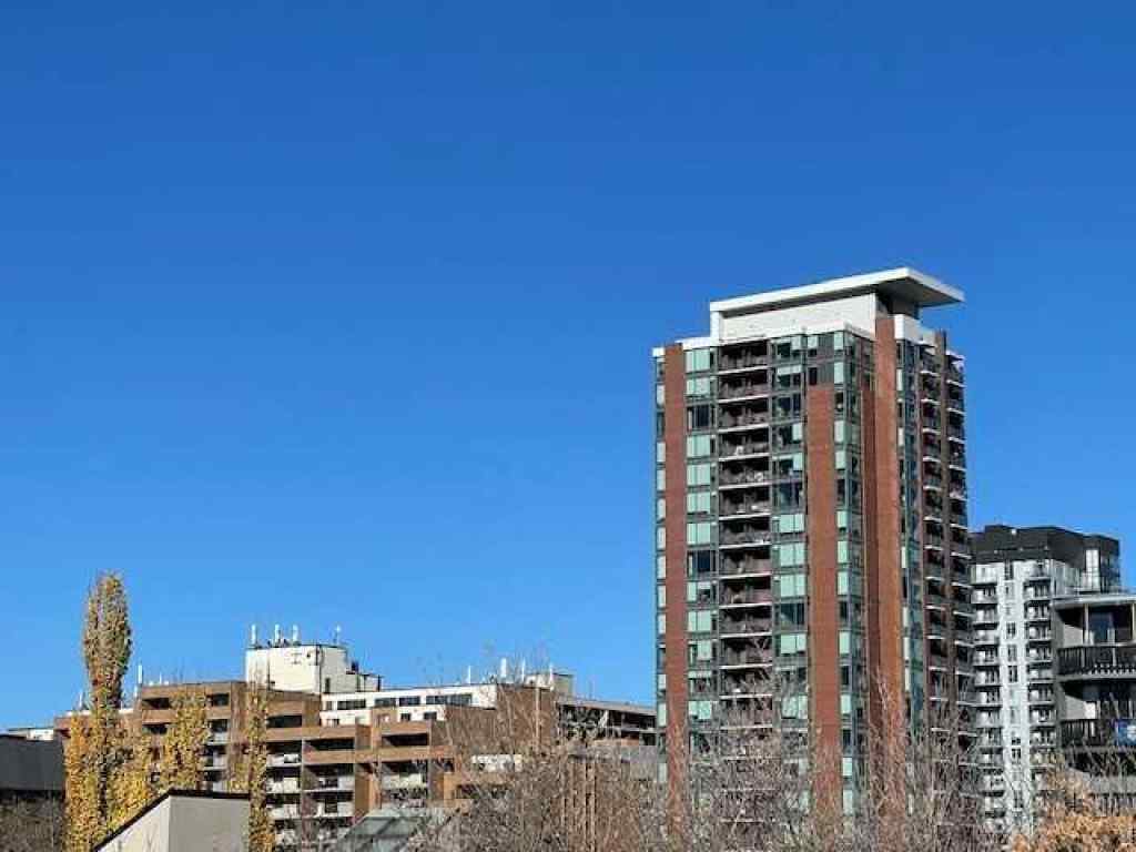 MLS® A2242839 - Unit #34 1230 Cameron Avenue SW in Lower Mount Royal Calgary, Residential
