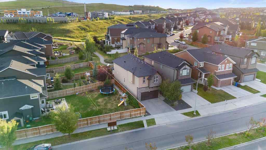 MLS® A2242854 - 283 Nolan Hill Boulevard NW in Nolan Hill Calgary, Residential
