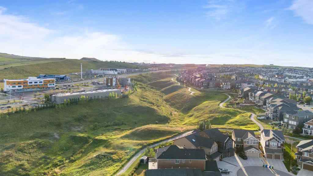 MLS® A2242854 - 283 Nolan Hill Boulevard NW in Nolan Hill Calgary, Residential