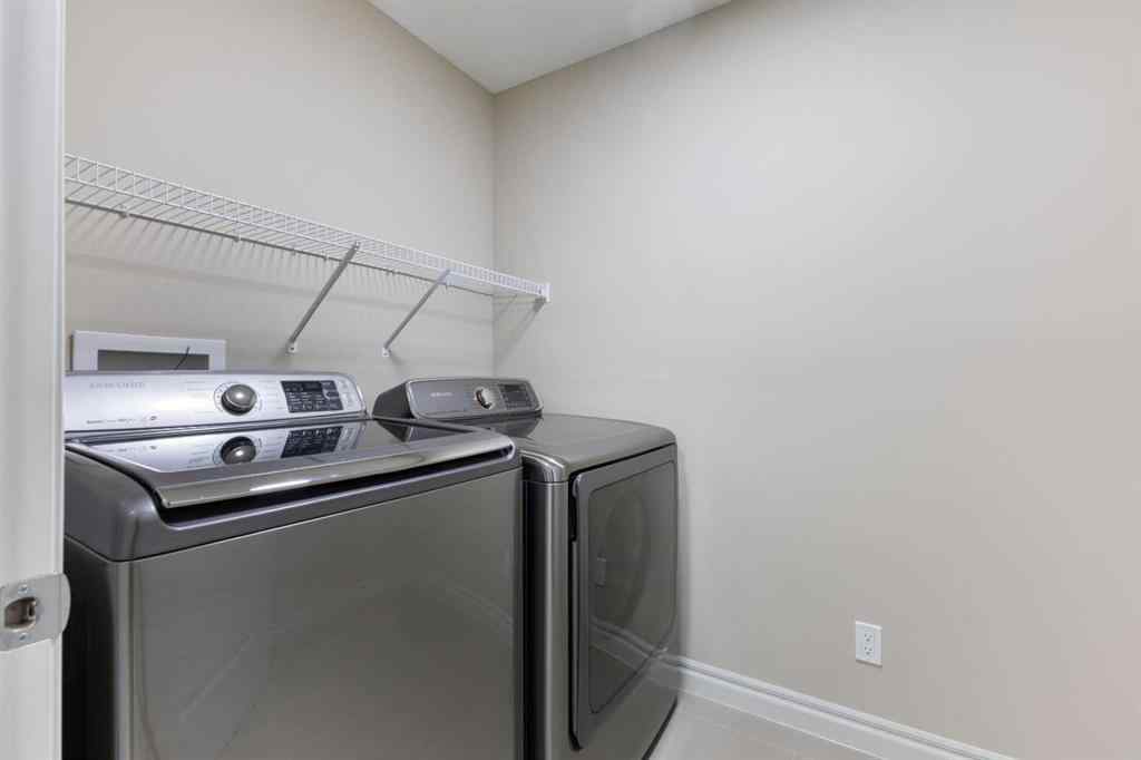 MLS® A2242854 - 283 Nolan Hill Boulevard NW in Nolan Hill Calgary, Residential