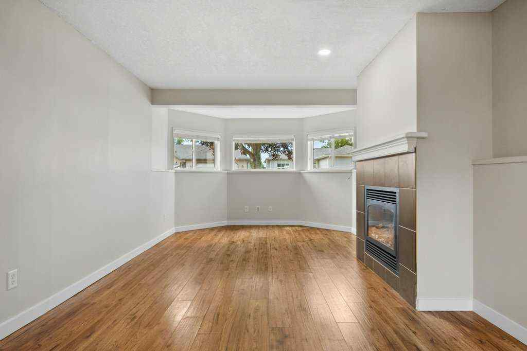 MLS® A2242858 - 1218 Grey Avenue  in NONE Crossfield, Residential