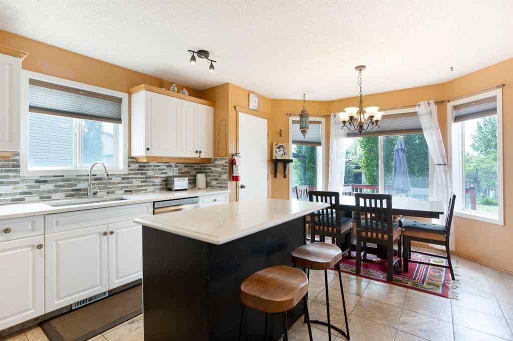 MLS® A2242861 - 140 Covewood Green NE in Coventry Hills Calgary, Residential