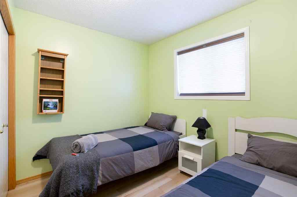 MLS® A2242861 - 140 Covewood Green NE in Coventry Hills Calgary, Residential