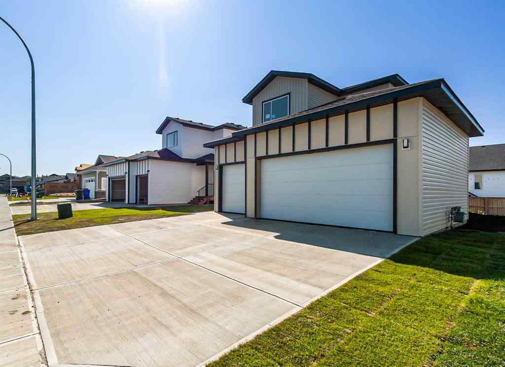 MLS® A2242862 - 78 Vincent Crescent  in NONE Olds, Residential