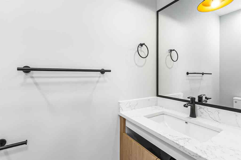 MLS® A2242862 - 78 Vincent Crescent  in NONE Olds, Residential