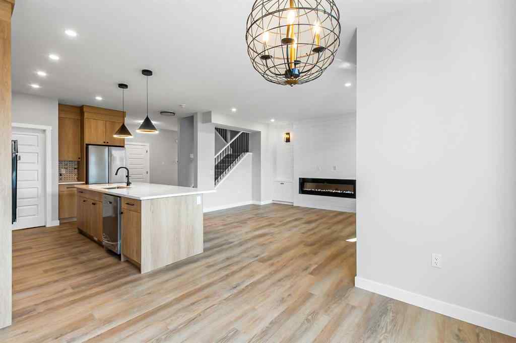 MLS® A2242862 - 78 Vincent Crescent  in NONE Olds, Residential