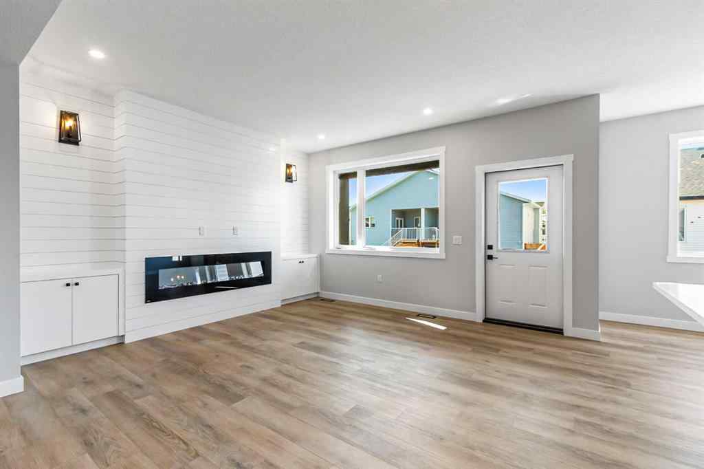 MLS® A2242862 - 78 Vincent Crescent  in NONE Olds, Residential