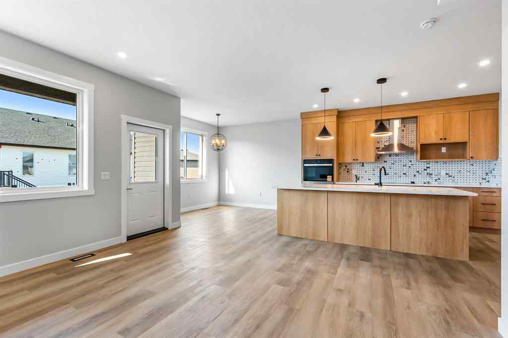 MLS® A2242862 - 78 Vincent Crescent  in NONE Olds, Residential