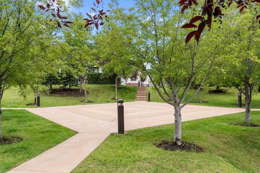 MLS® A2242897 - 222 Aspen Hills Villas SW in Aspen Woods Calgary, Residential