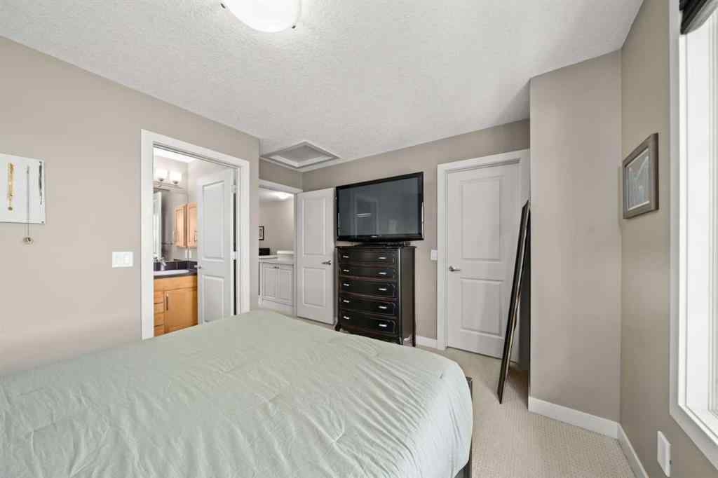 MLS® A2242897 - 222 Aspen Hills Villas SW in Aspen Woods Calgary, Residential