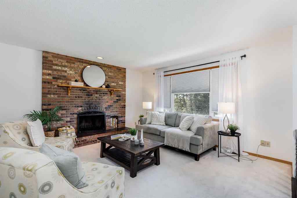 MLS® A2242903 - 9 Park Place  in NONE Didsbury, Residential