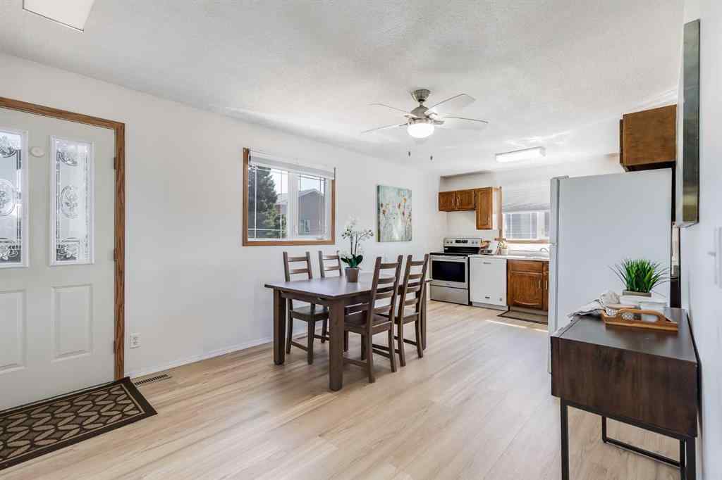 MLS® A2242903 - 9 Park Place  in NONE Didsbury, Residential