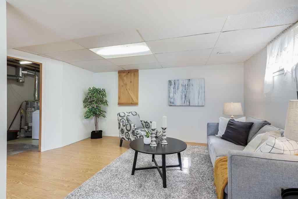 MLS® A2242903 - 9 Park Place  in NONE Didsbury, Residential