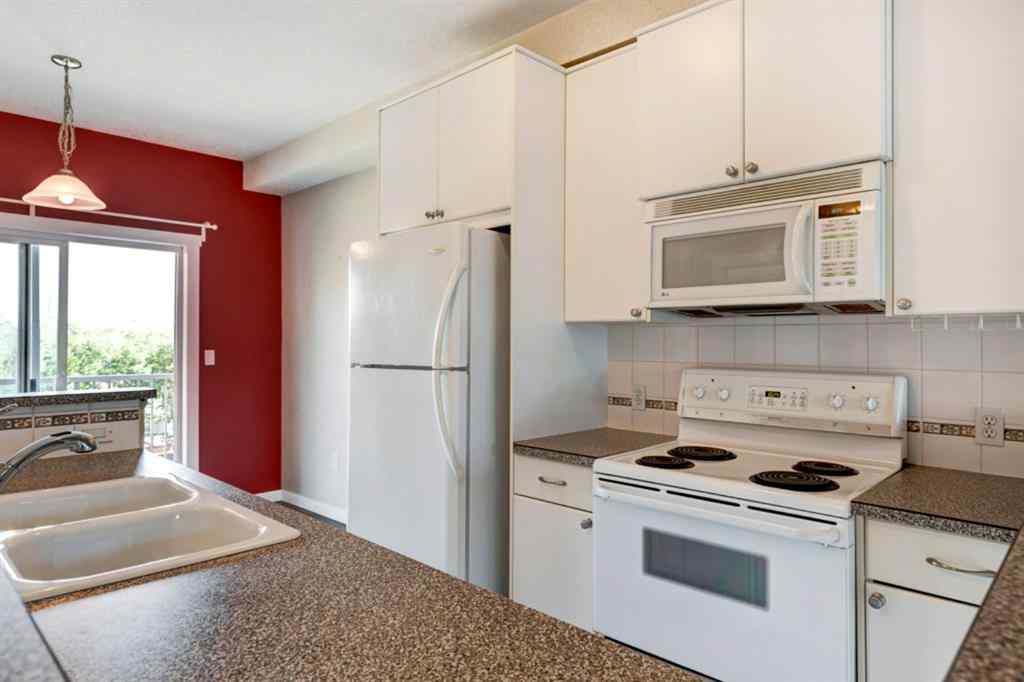 MLS® A2242911 - Unit #209 1540 17 Avenue SW in Sunalta Calgary, Residential