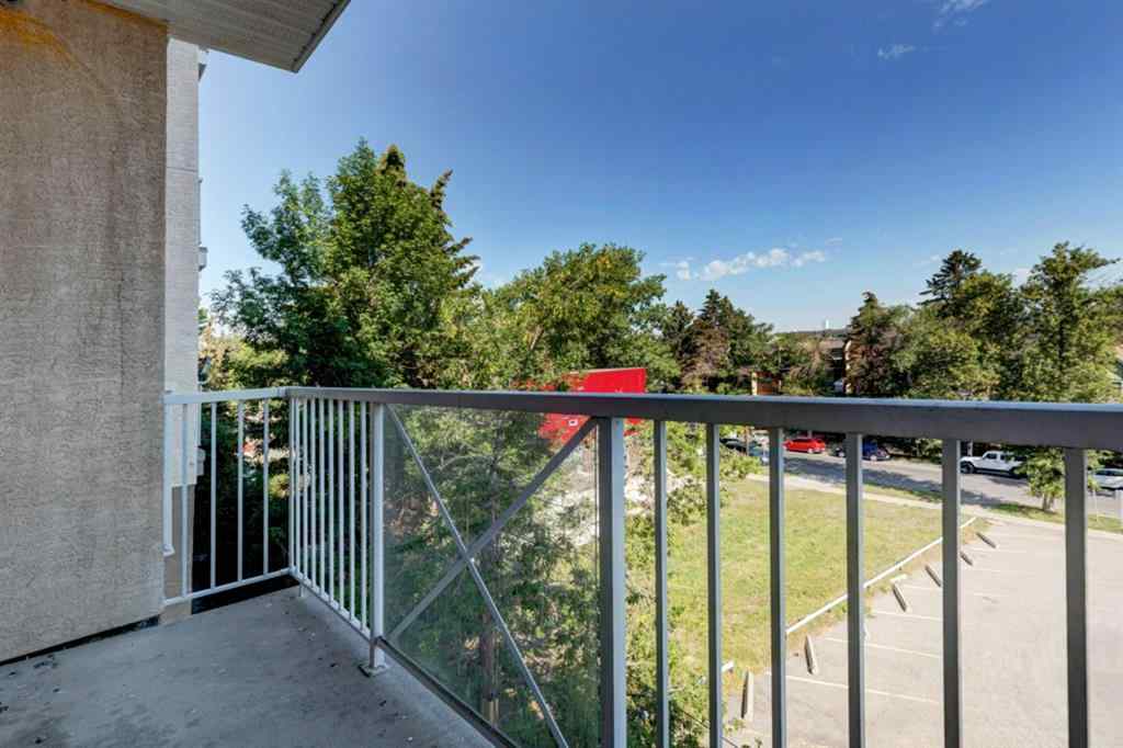 MLS® A2242911 - Unit #209 1540 17 Avenue SW in Sunalta Calgary, Residential