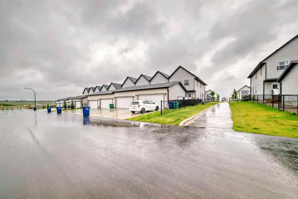 MLS® A2242922 - 165 Southpoint Greenway SW in South Point Airdrie, Residential