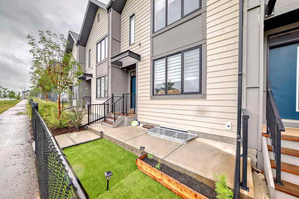 MLS® A2242922 - 165 Southpoint Greenway SW in South Point Airdrie, Residential