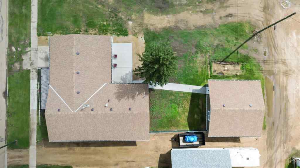 MLS® A2242928 - 315 2nd Ave E   in Hanna Hanna, Residential
